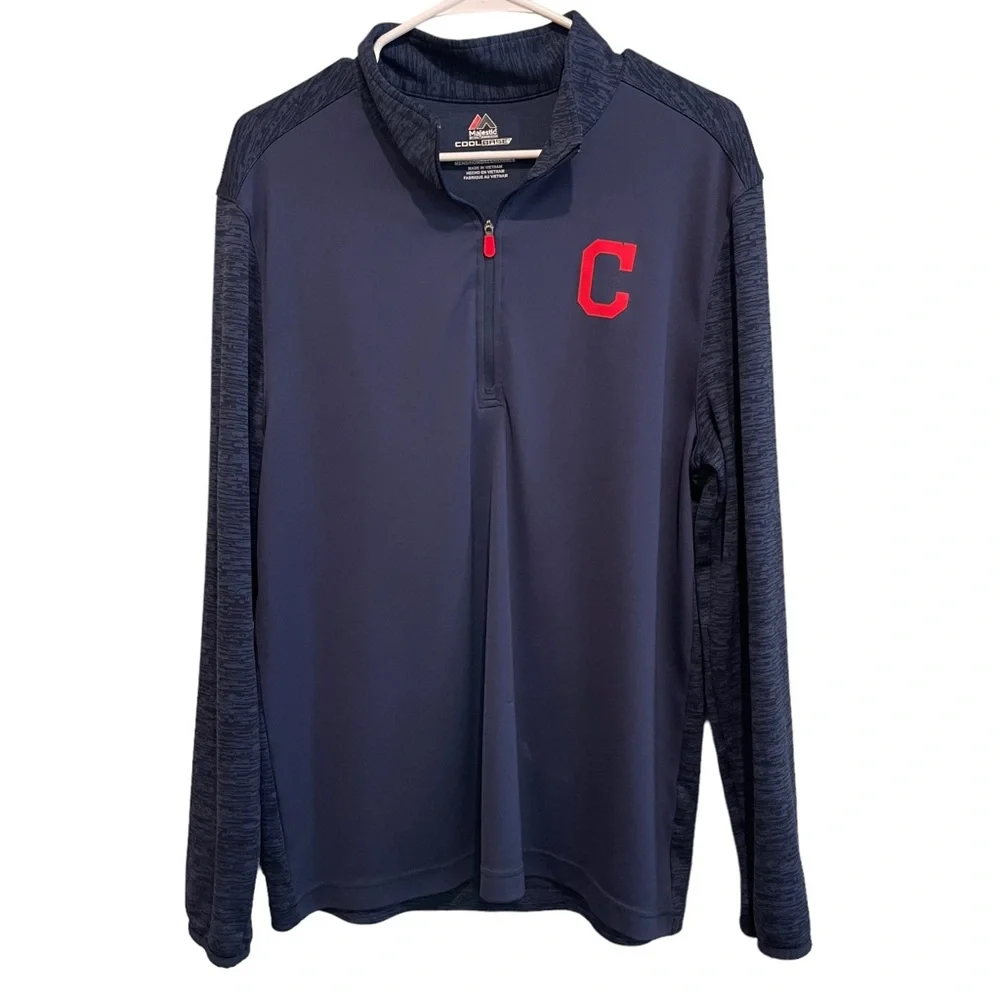 Majestic Cool Base Cleveland 1/4 Zip Tech Shirt. Size L